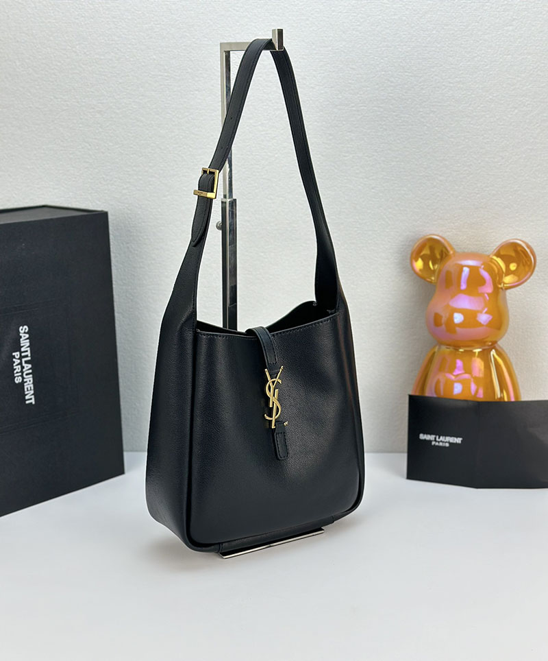 N品 YSL サンローラン LE 5 À 7 ソフト スモール ブラック 713938AAAUQ1000 カーフスキンレザー ゴールド金具 激安優良店 - 画像 (9)