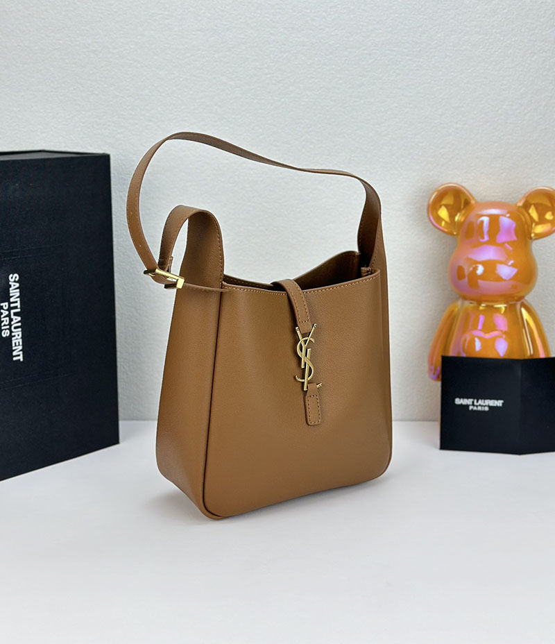 N品 YSL サンローラン LE 5 À 7 ソフト スモール ブラウン 713938AAAUQ2536 カーフスキンレザー ゴールド金具 激安優良店 - 画像 (9)