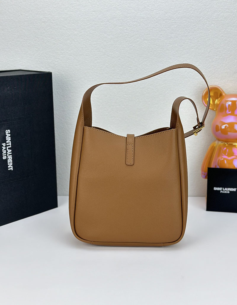 N品 YSL サンローラン LE 5 À 7 ソフト スモール ブラウン 713938AAAUQ2536 カーフスキンレザー ゴールド金具 激安優良店 - 画像 (8)