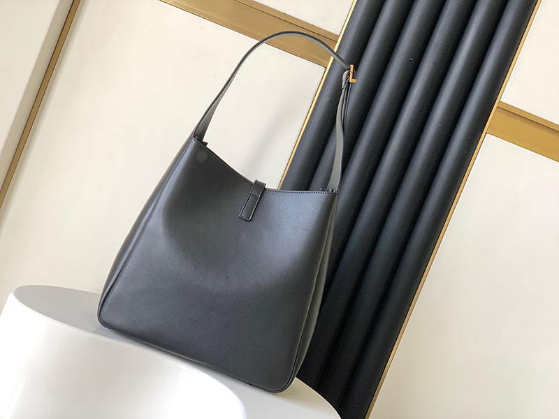 N品 YSL サンローラン LE 5 À 7 ラージ ソフト ブラック 753837AAAUQ1000 カーフスキンレザー ゴールド金具 激安優良店 - 画像 (8)