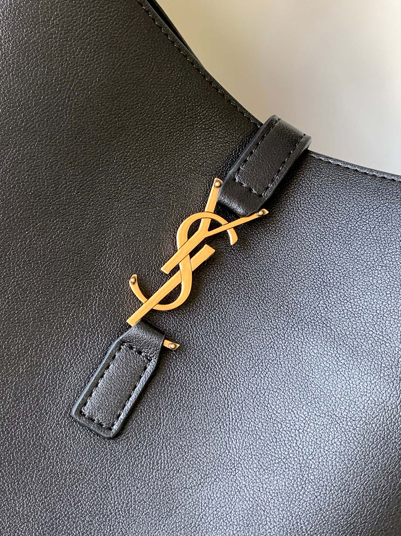 N品 YSL サンローラン LE 5 À 7 ラージ ソフト ブラック 753837AAAUQ1000 カーフスキンレザー ゴールド金具 激安優良店 - 画像 (6)
