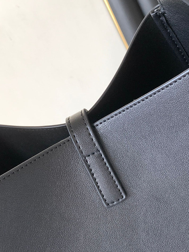 N品 YSL サンローラン LE 5 À 7 ラージ ソフト ブラック 753837AAAUQ1000 カーフスキンレザー ゴールド金具 激安優良店 - 画像 (4)