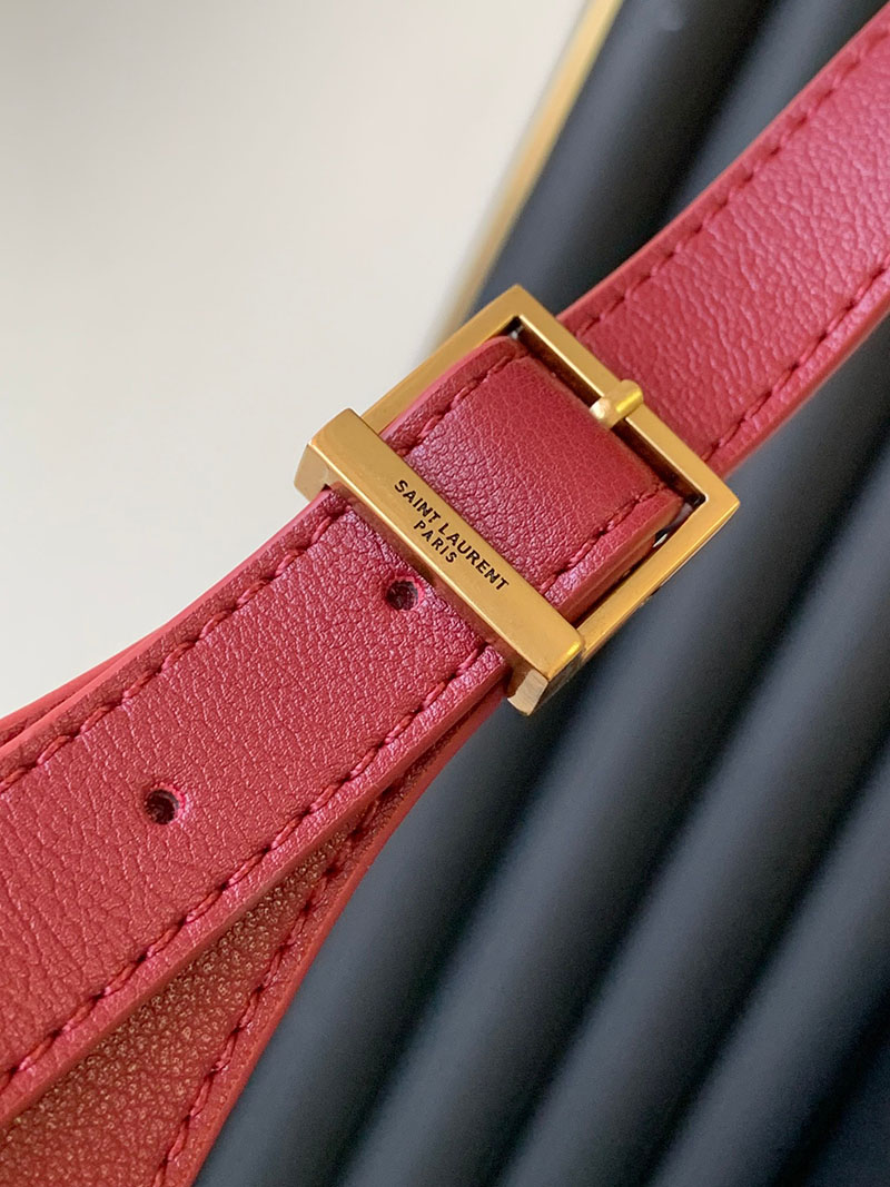 N品 YSL サンローラン LE 5 À 7 ラージ ソフト デンジャー 753837AAAUQ6937 カーフスキンレザー ゴールド金具 激安優良店 - 画像 (5)