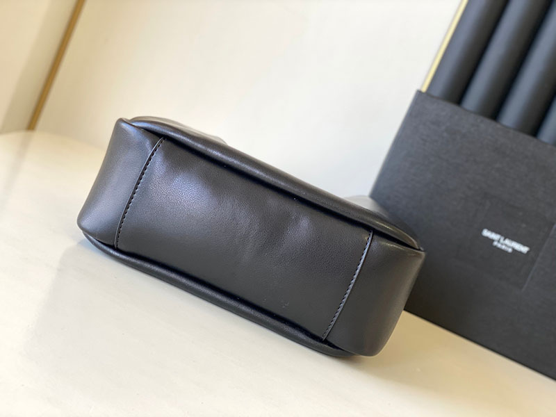 N品 YSL サンローラン LE 5 À 7 ラージ ソフト ブラック シャイニー 753837AAAUQ1000 カーフスキンレザー ゴールド金具 激安優良店 - 画像 (7)