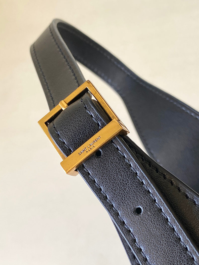 N品 YSL サンローラン LE 5 À 7 ラージ ソフト ブラック シャイニー 753837AAAUQ1000 カーフスキンレザー ゴールド金具 激安優良店 - 画像 (5)
