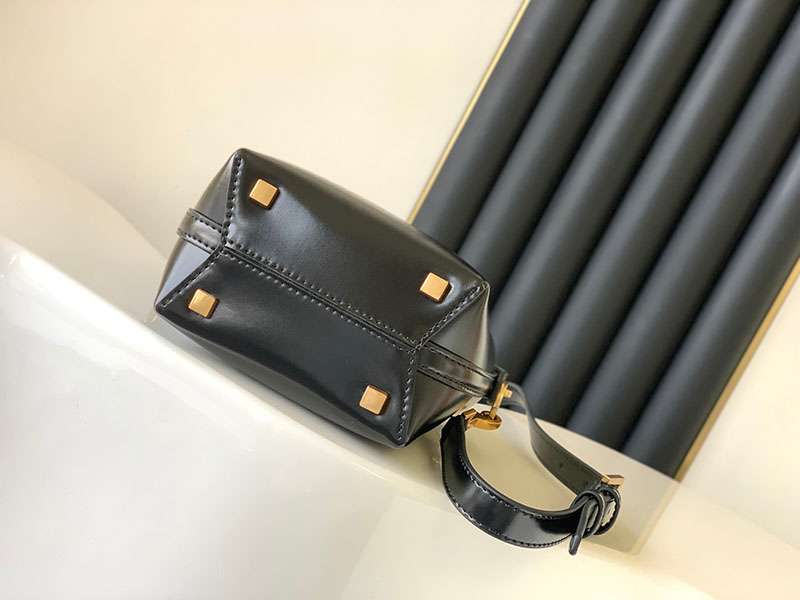 N品 YSL サンローラン LE 37 ミニ(シャイニーレザー)ブラック 753837AAAUQ1000 ラムスキン ゴールド金具 激安優良店 - 画像 (7)