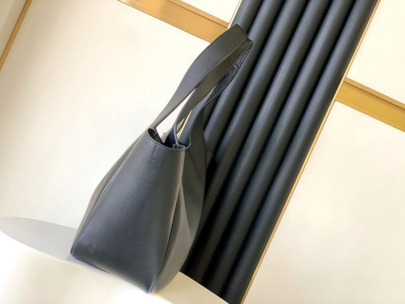 N品 YSL サンローラン LE 5 À 7 BEA(シャイニーレザー)ブラック 763435AACTP1000 カーフスキンレザー ゴールド金具 激安優良店 - 画像 (8)