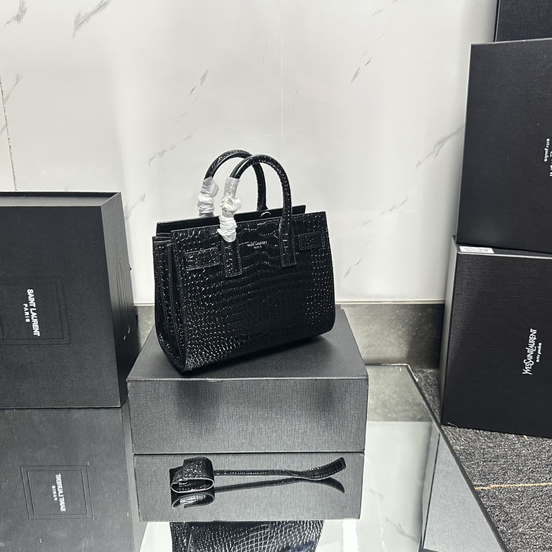 N品 YSL サンローラン サック サック ド ジュール ナノ(クロコダイルエンボスレザー) ブラック 392035DND1N1000 カーフスキンレザー シルバー金具 激安優良店 - 画像 (9)