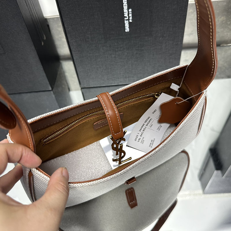 N品 YSL サンローラン LE 5 À 7(スムースレザー)オフホワイトXブラウン 6572282R10W9999 カーフスキンレザー ゴールド金具 激安優良店 - 画像 (3)