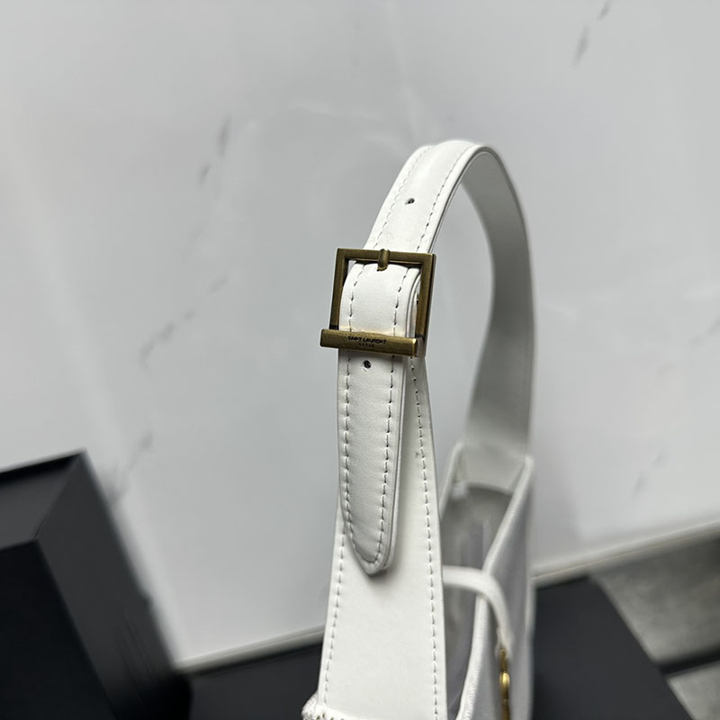 N品 YSL サンローラン LE 5 À 7(スムースレザー)オフホワイト 6572282R10W9207 カーフスキンレザー ゴールド金具 激安優良店 - 画像 (7)