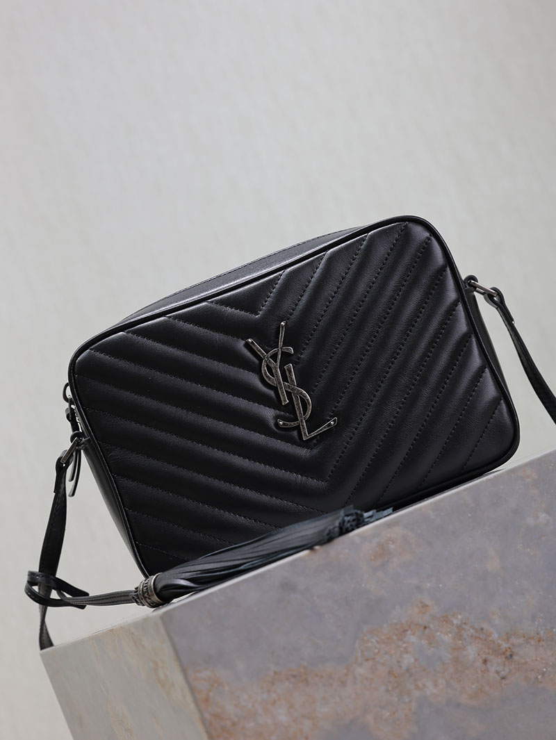 N品 YSL サンローラン ルー カメラバッグ(レザー/キルティング)ブラック 761554DV7041000 カーフスキンレザー シルバー金具 激安優良店 - 画像 (9)