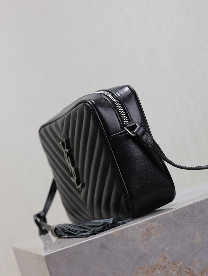 N品 YSL サンローラン ルー カメラバッグ(レザー/キルティング)ブラック 761554DV7041000 カーフスキンレザー シルバー金具 激安優良店 - 画像 (7)