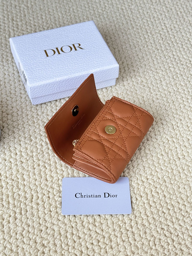 N品 DIOR ディオール財布コピー My Dior Glycine Wallet S3102UWHC_M48M ラスト ゴールド金具 激安優良店 - 画像 (4)