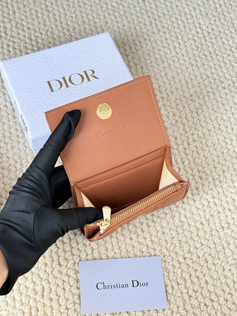 N品 DIOR ディオール財布コピー My Dior Glycine Wallet S3102UWHC_M48M ラスト ゴールド金具 激安優良店 - 画像 (2)