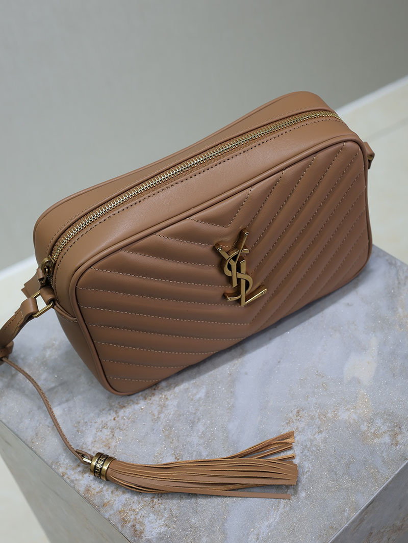 N品 YSL サンローラン ルー カメラバッグ(レザー/キルティング)CINNAMON 761554DV7077715 カーフスキンレザー ゴールド金具 激安優良店 - 画像 (5)