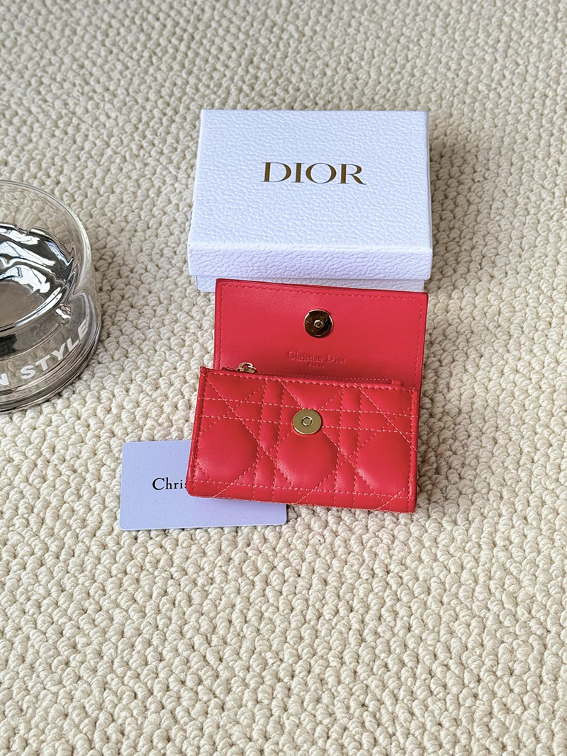 N品 DIOR ディオール財布コピー Dior Caro Glycine ウォレット S5132UWHC_M63R レッド ゴールド金具 激安優良店 - 画像 (2)