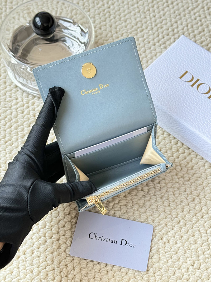 N品 DIOR ディオール財布コピー Dior Caro Glycine ウォレット S5132UWHC_M928 ブルー ゴールド金具 激安優良店 - 画像 (2)