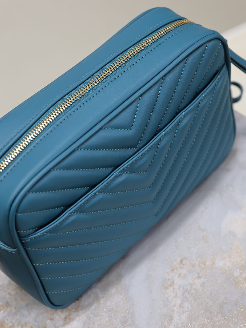 N品 YSL サンローラン ルー カメラバッグ(レザー/キルティング)ライトブルー 761554DV7070715 カーフスキンレザー ゴールド金具 激安優良店 - 画像 (3)