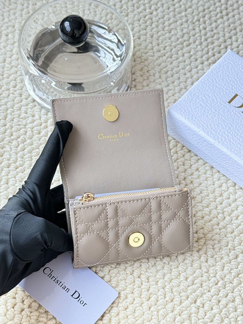 N品 DIOR ディオール財布コピー Dior Caro Glycine ウォレット S5132UWHC_M51G グレー ゴールド金具 激安優良店 - 画像 (3)