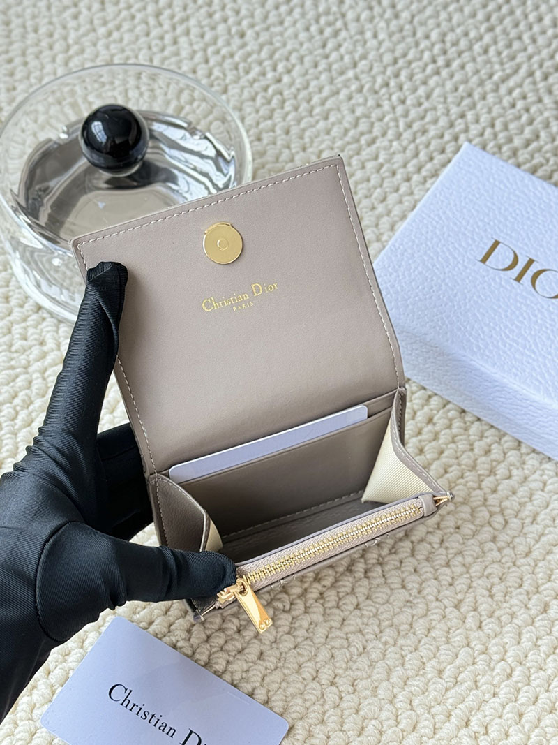 N品 DIOR ディオール財布コピー Dior Caro Glycine ウォレット S5132UWHC_M51G グレー ゴールド金具 激安優良店 - 画像 (2)