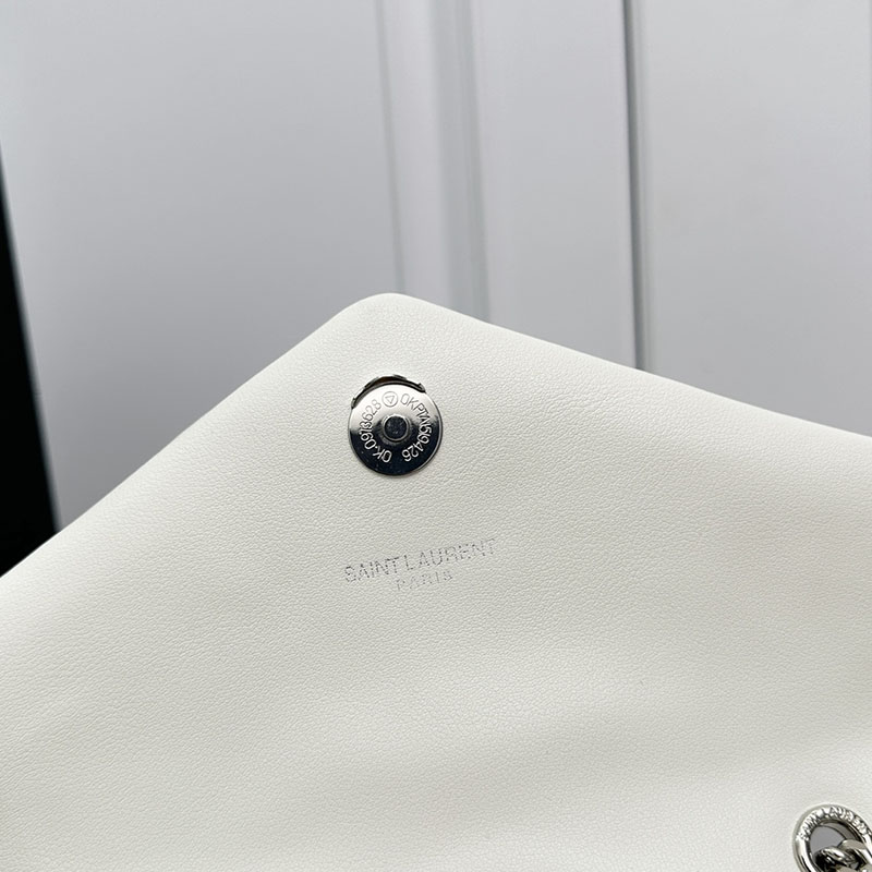 N品 YSL サンローラン ルル スモール オフホワイト 494699DV7269207 カーフスキンレザー シルバー金具 激安優良店 - 画像 (4)