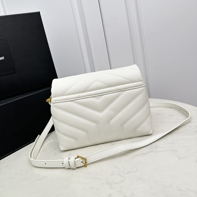 N品 YSL サンローラン ルル トイバッグ オフホワイト 678401DV7079207 カーフスキンレザー シルバー金具 激安優良店 - 画像 (8)