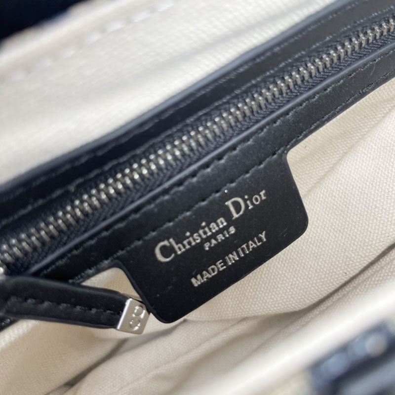N品 DIOR ディオール Saddle バッグ M0455VDDS_M928 ブルー シルバー金具 激安優良店 - 画像 (4)