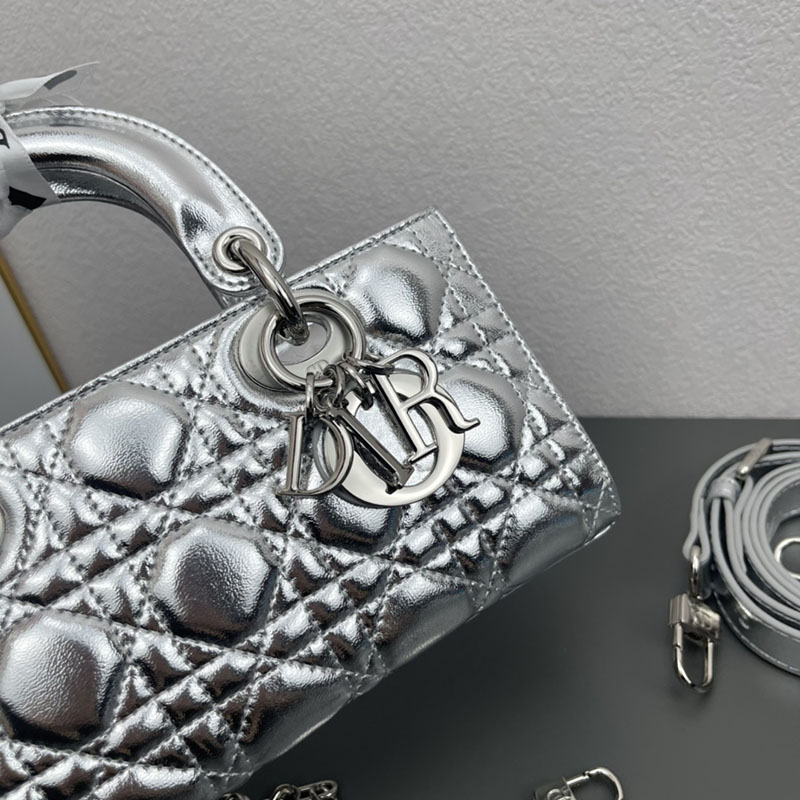 N品 DIOR ディオール Lady D-Joy バッグ スモール M0613ONGE_N012 シルバー シルバー金具 激安優良店 - 画像 (8)