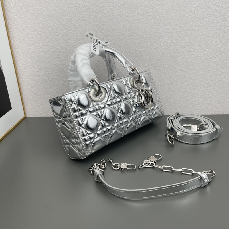 N品 DIOR ディオール Lady D-Joy バッグ スモール M0613ONGE_N012 シルバー シルバー金具 激安優良店 - 画像 (7)