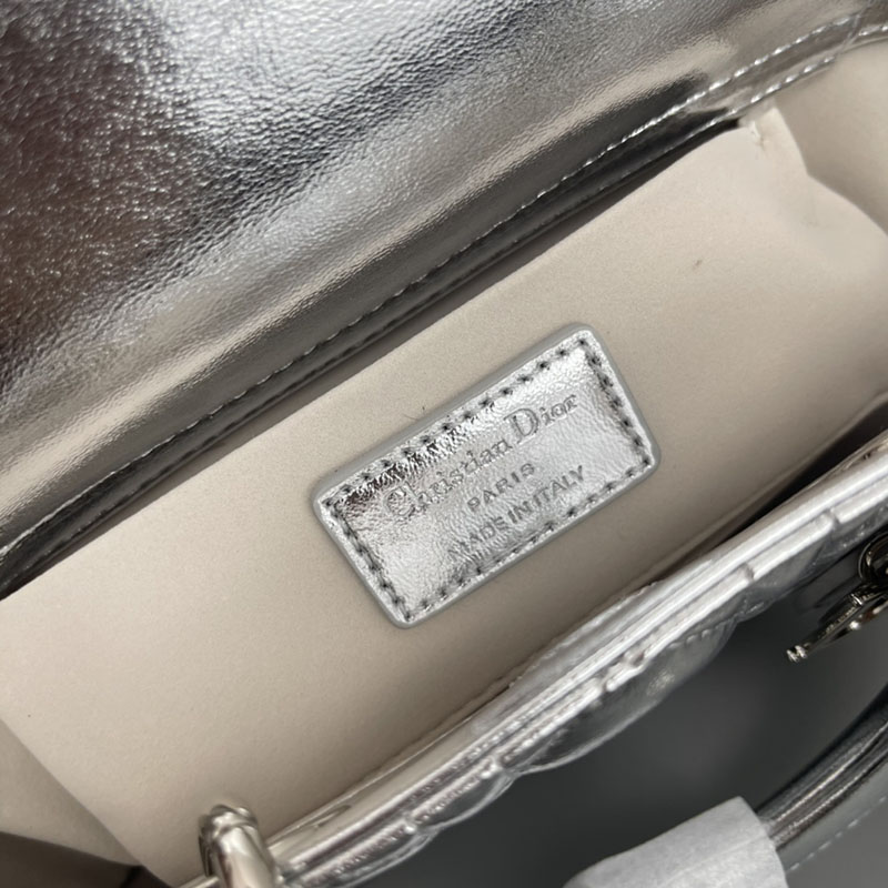 N品 DIOR ディオール Lady D-Joy バッグ スモール M0613ONGE_N012 シルバー シルバー金具 激安優良店 - 画像 (4)