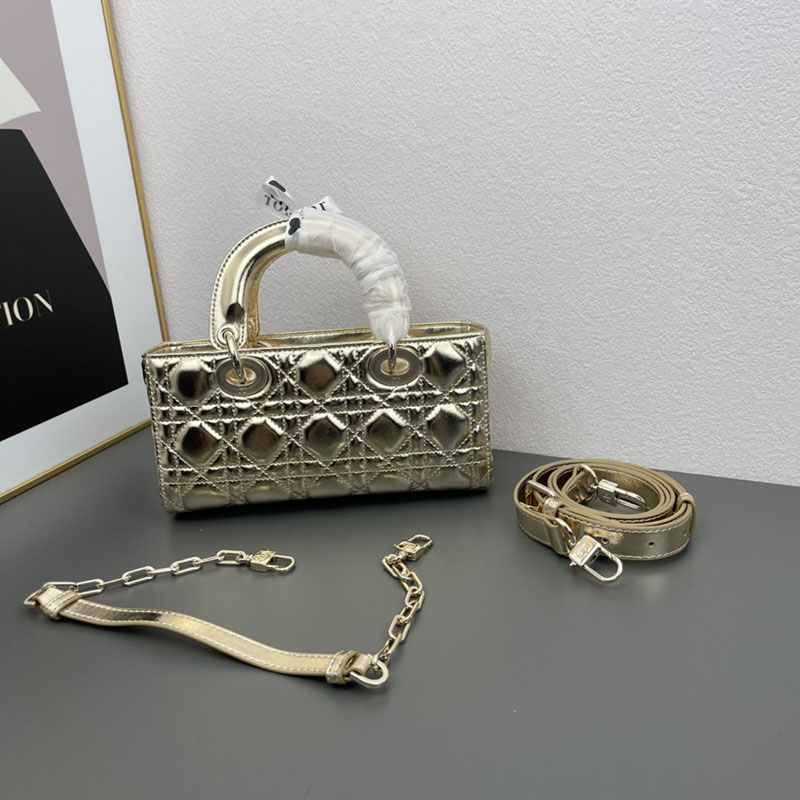 N品 DIOR ディオール Lady D-Joy バッグ スモール M0613ONGE_N000 ゴールド ゴールド金具 激安優良店 - 画像 (9)