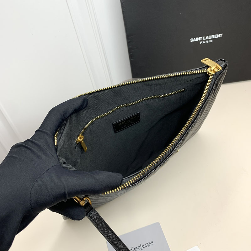 N品 YSL サンローラン 人気バッグ モノグラム タブレットポーチ ブラック 559193CWU011000 カーフスキンレザー ゴールド金具 激安優良店 - 画像 (4)