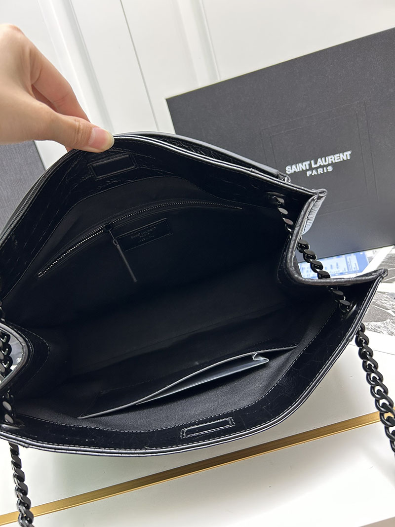 N品 YSL サンローラン 人気バッグ ニキ ショッピングバッグ ブラック 5779990EN041062 レザー ブラック金具 激安優良店 - 画像 (3)