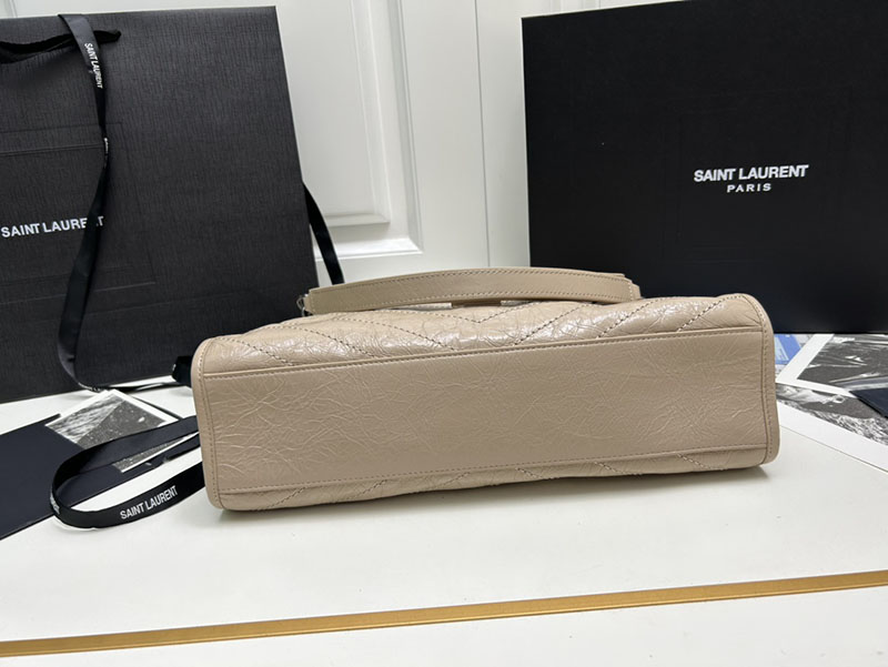 N品 YSL サンローラン 人気バッグ ニキ ショッピングバッグ GREYISH BROWN 5779990EN042826 レザー シルバー金具 激安優良店 - 画像 (4)