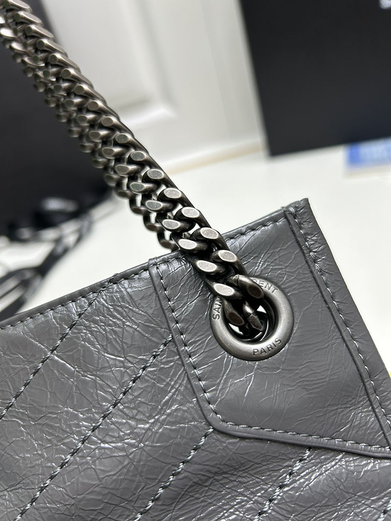 N品 YSL サンローラン 人気バッグ ニキ ショッピングバッグ グレー 5779990EN041112 レザー シルバー金具 激安優良店 - 画像 (6)