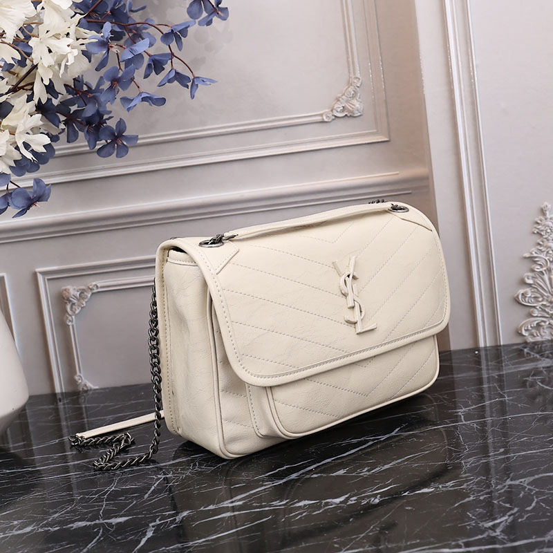 N品 YSL サンローラン バッグ アウトレット ニキ ミディアム オフホワイト 6331580EN049207 カーフスキンレザー シルバー金具 激安優良店 - 画像 (9)