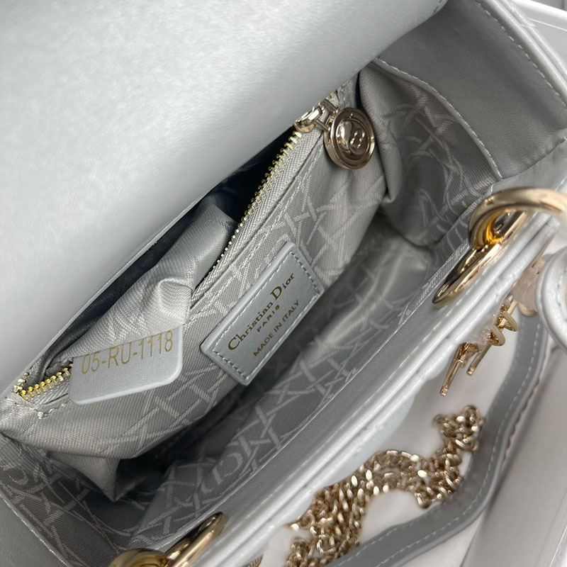 N品 DIOR ディオール Lady Dior バッグ ミニ M0505ONGE_M81B ストーングレー ゴールド金具 激安優良店 - 画像 (4)