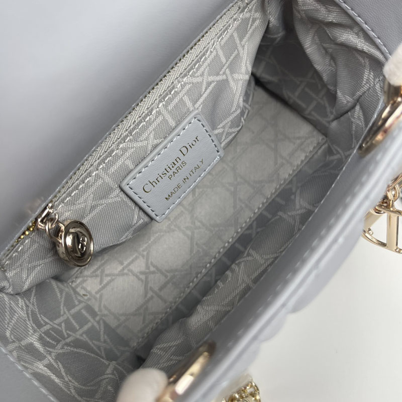 N品 DIOR ディオール Lady Dior バッグ ミニ M0505ONGE_M51G グレー ゴールド金具 激安優良店 - 画像 (4)