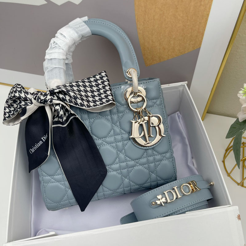 N品 DIOR ディオール Lady Dior My ABCDior バッグ スモール M0538ONGE_M928 ブルー ゴールド金具 激安優良店 - 画像 (2)