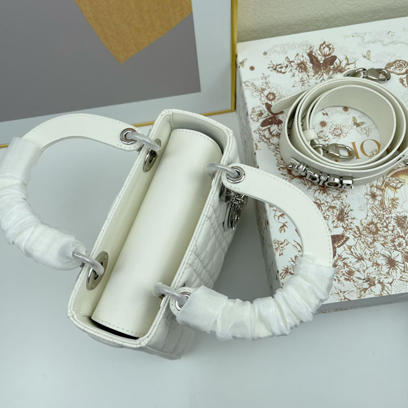 N品 DIOR ディオール Lady Dior My ABCDior バッグ スモール M0538ONGE_M030 ホワイト シルバー金具 激安優良店 - 画像 (4)