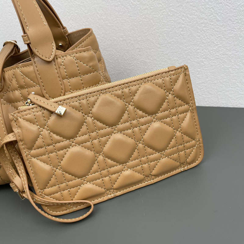 N品 DIOR ディオール Dior Toujours バッグ スモール M2822OSHJ_M53U ブラウン ゴールド金具 激安優良店 - 画像 (5)