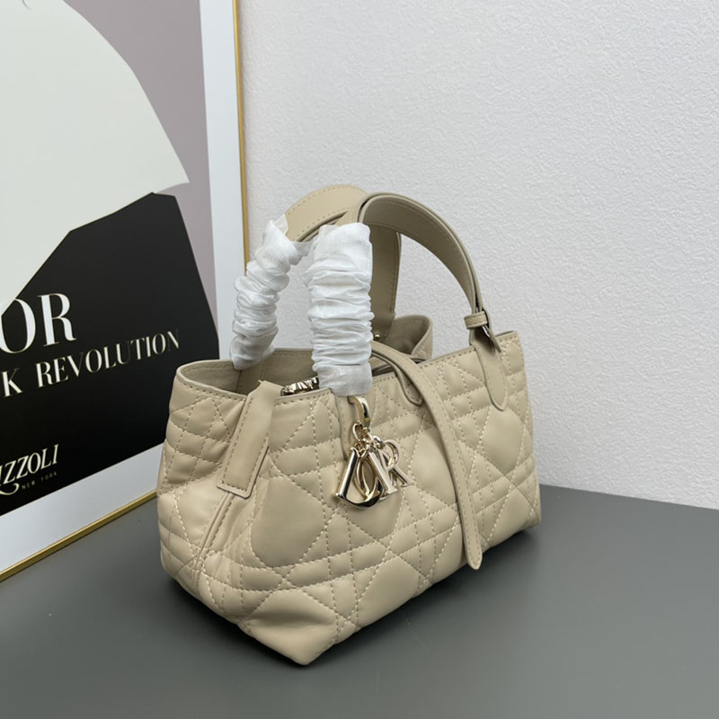 N品 DIOR ディオール Dior Toujours バッグ ミディアム M2821OSHJ_M51U パウダーベージュ ゴールド金具 激安優良店 - 画像 (8)
