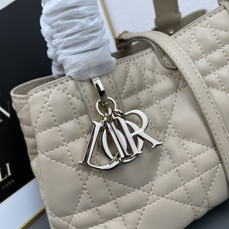 N品 DIOR ディオール Dior Toujours バッグ ミディアム M2821OSHJ_M51U パウダーベージュ ゴールド金具 激安優良店 - 画像 (5)