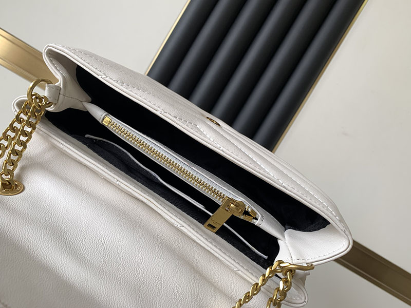 N品 YSL サンローラン バッグ 40代 ルル スモール ホワイト 494699DV7272000 ラムスキン ゴールド金具 - 画像 (3)