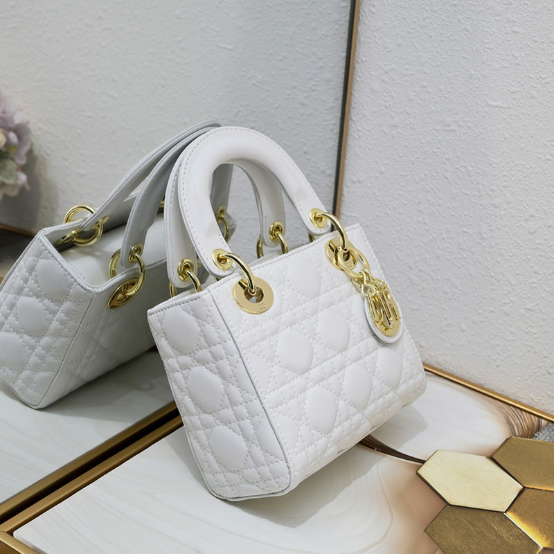 N品 DIOR ディオール Lady Dior バッグ ミニ M0505ONGE_M030 ホワイト ゴールド金具 激安優良店 - 画像 (8)