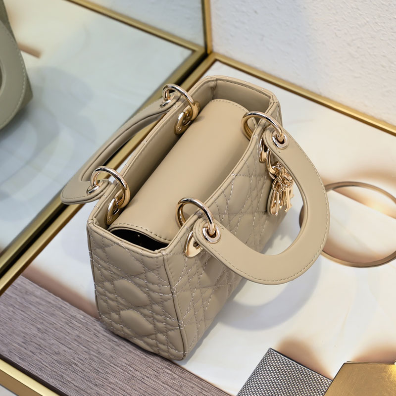 N品 DIOR ディオール Lady Dior バッグ ミニ M0505ONGE_M52U キャラメルベージュ ゴールド金具 激安優良店 - 画像 (5)