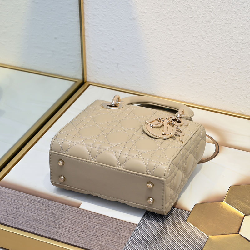 N品 DIOR ディオール Lady Dior バッグ ミニ M0505ONGE_M52U キャラメルベージュ ゴールド金具 激安優良店 - 画像 (3)