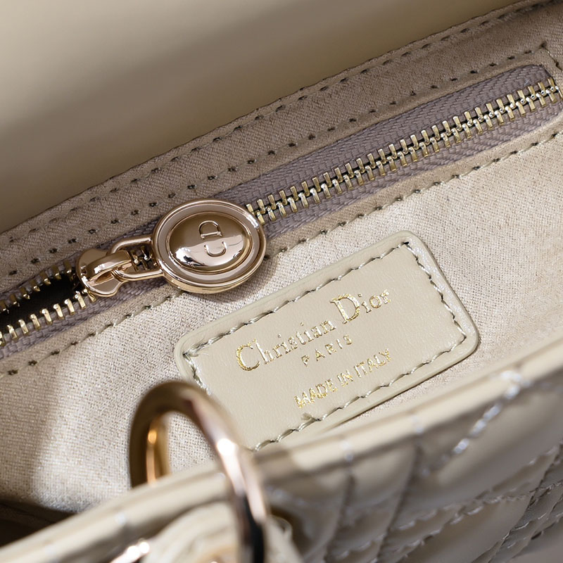 N品 DIOR ディオール Lady Dior バッグ ミニ M0505ONGE_M52U キャラメルベージュ ゴールド金具 激安優良店 - 画像 (2)