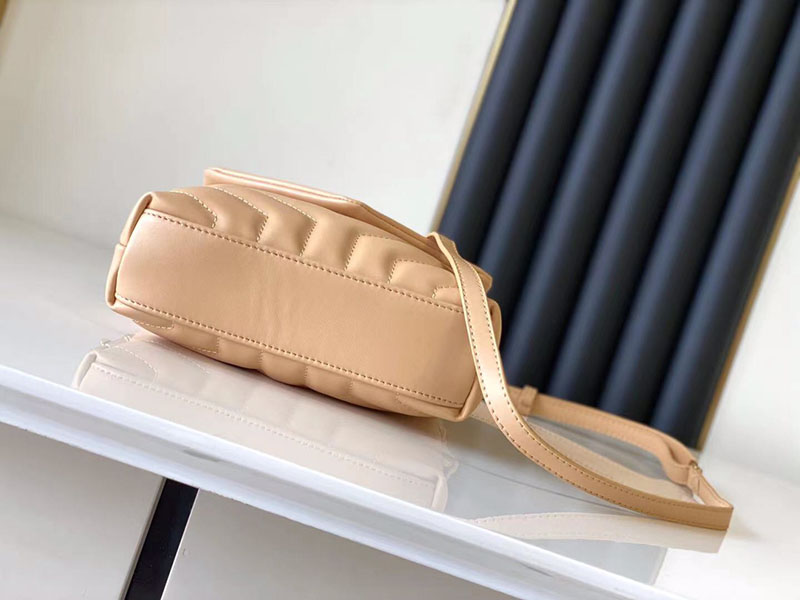 N品 YSL サンローラン 斜めがけバッグ ルル トイバッグ DARK BEIGE 678401DV7072721 ラムスキン ゴールド金具 - 画像 (7)