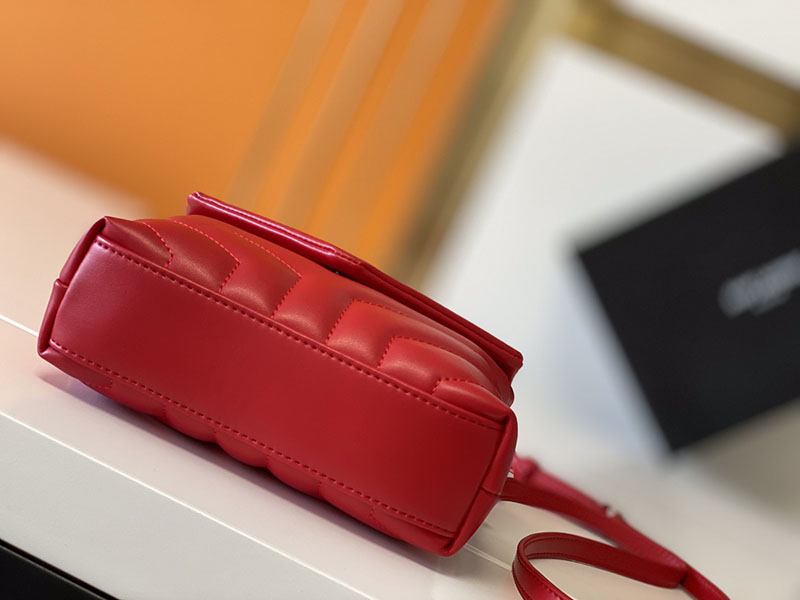 N品 YSL サンローラン 斜めがけバッグ ルル トイバッグ レッド 678401DV7066937 ラムスキン シルバー金具 - 画像 (7)